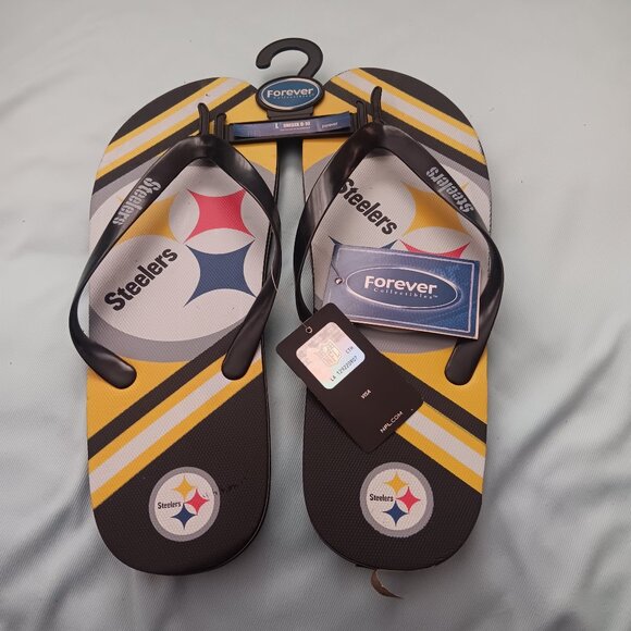 NFL Pittsburg Steelers Team NFL Sandle Flip Flop Sandals NWT 10.5"L X 3.75"W - Picture 1 of 4